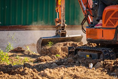 Трактор садовый DDE 106 - 300 (25,0 л.с, ширина 106 см, высота 25-90 мм, сборник 300 л)