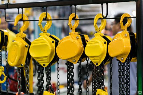Таль ручная рычажная QUATTRO ELEMENTI L-6003 (грузоподъемность 6000 кг, длина цепи 3 м)